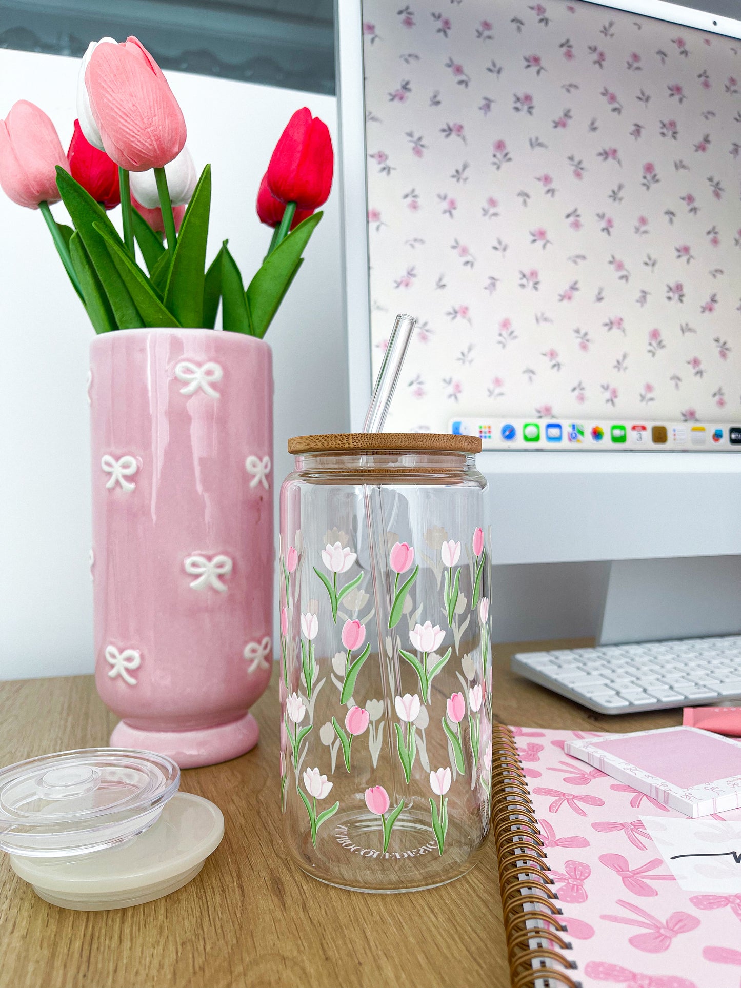 Verre 16 oz | Printemps | Tulipes roses et blanches