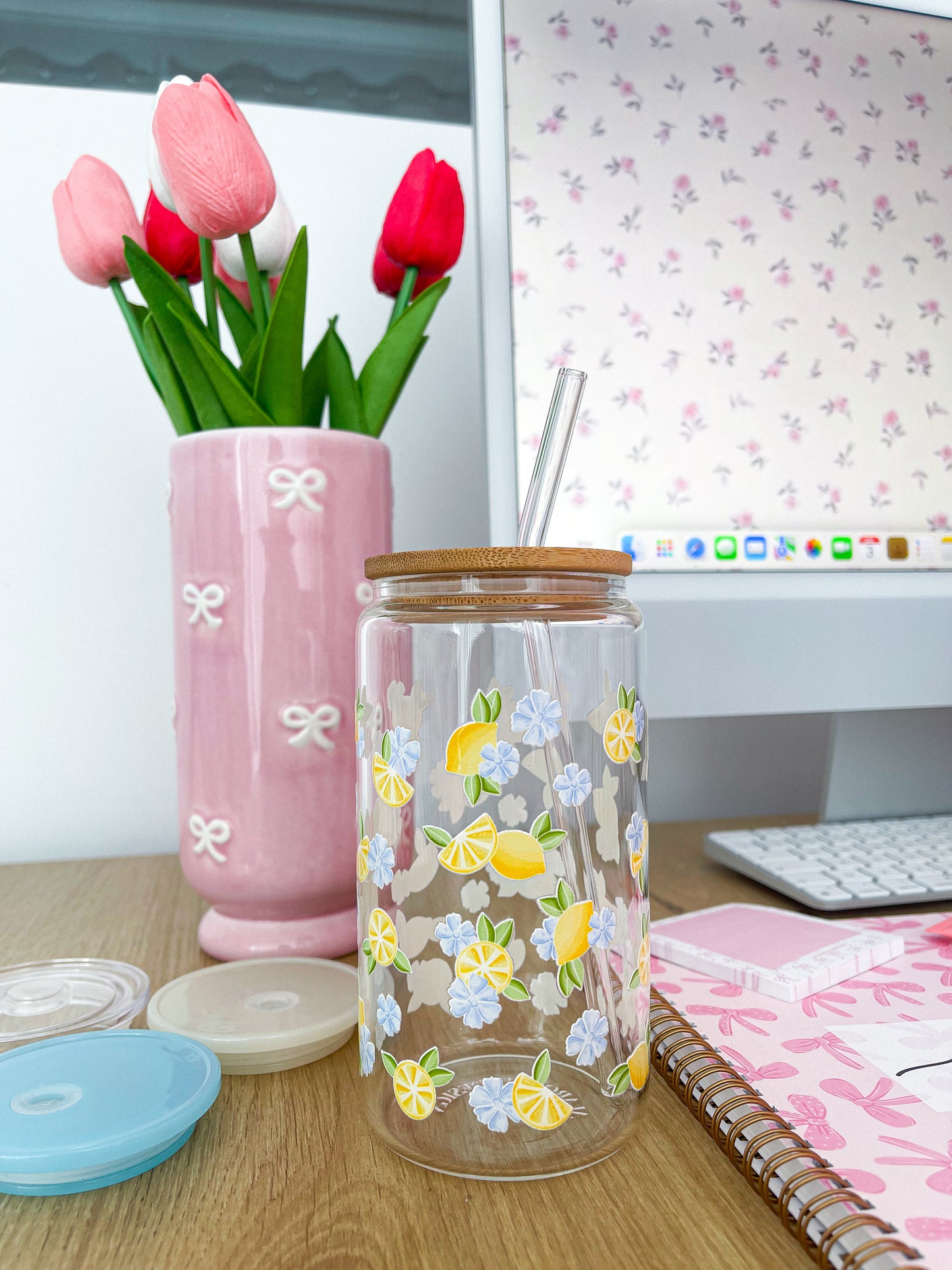 Verre 16 oz | Printemps | Citrons et fleurs bleues