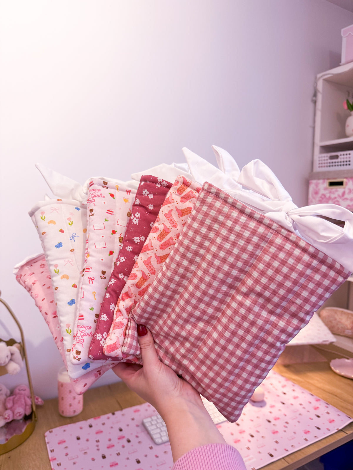 Pochette à livre ou liseuse | Quadrillé rouge