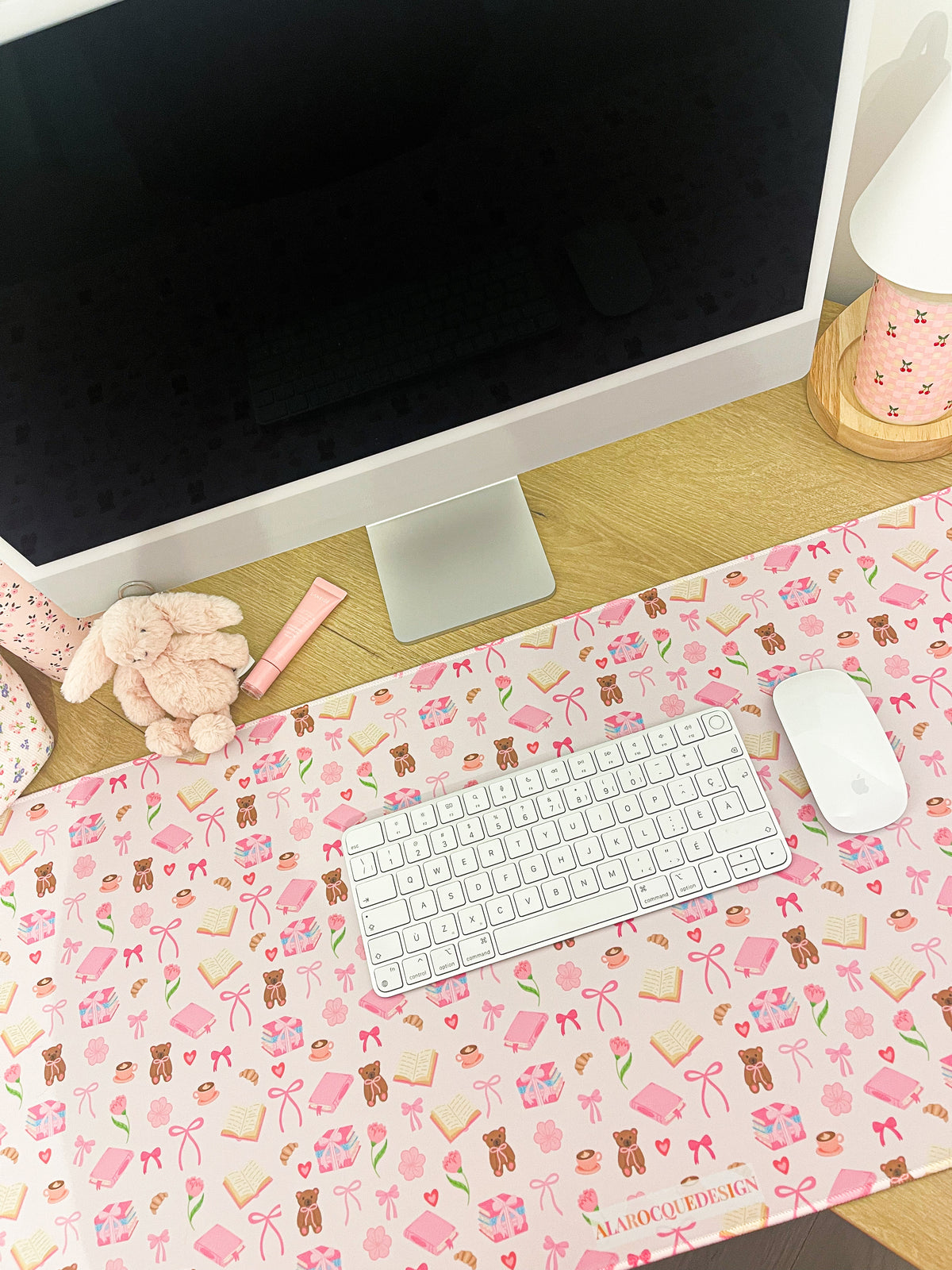 Tapis de bureau | Livres et coquette