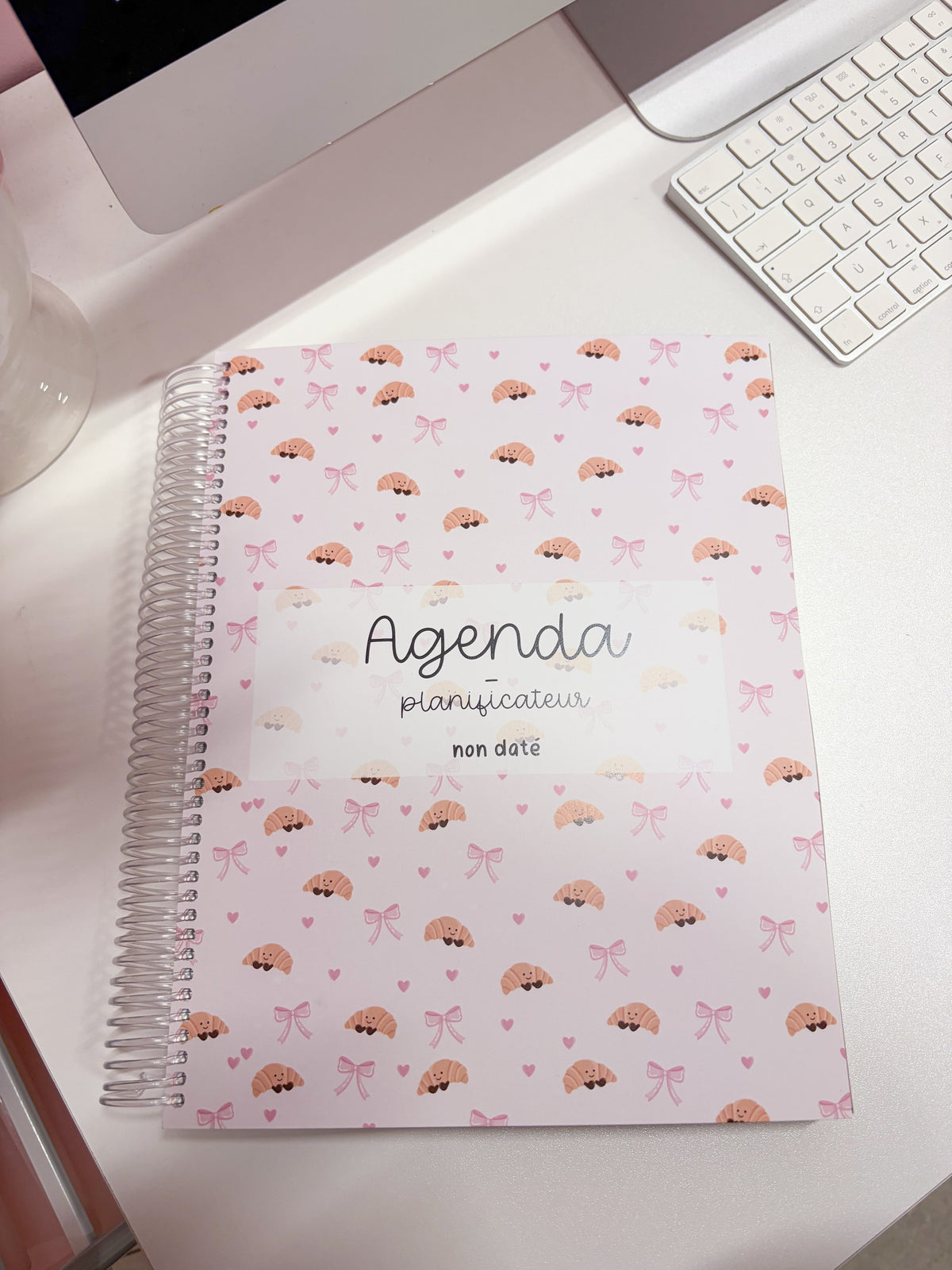 Agenda planificateur | Non-daté | Croissants et boucles