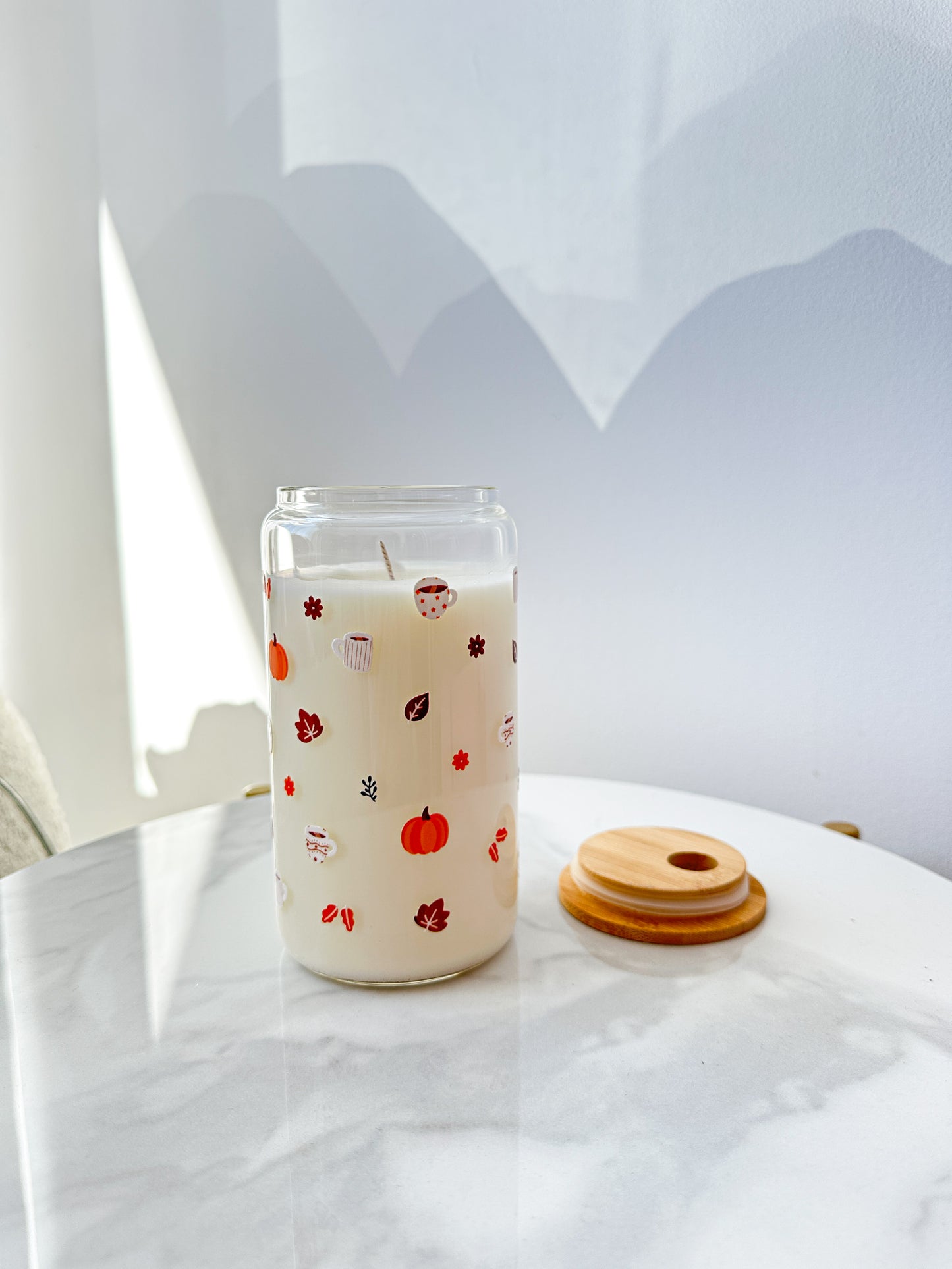 Chandelle | Dans un verre 16 oz | Chaï à la citrouille
