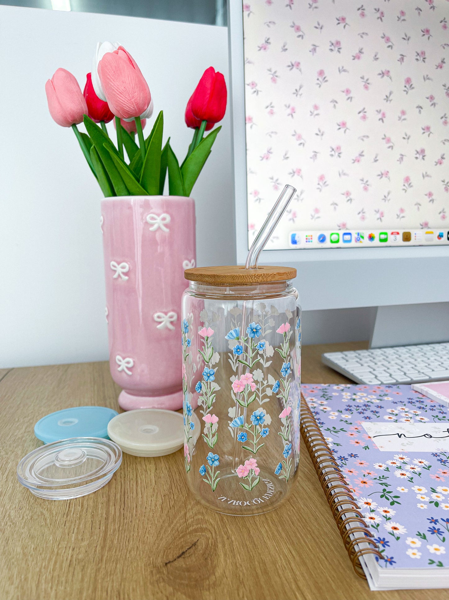 Verre 16 oz | Printemps | Bouquets roses et bleus