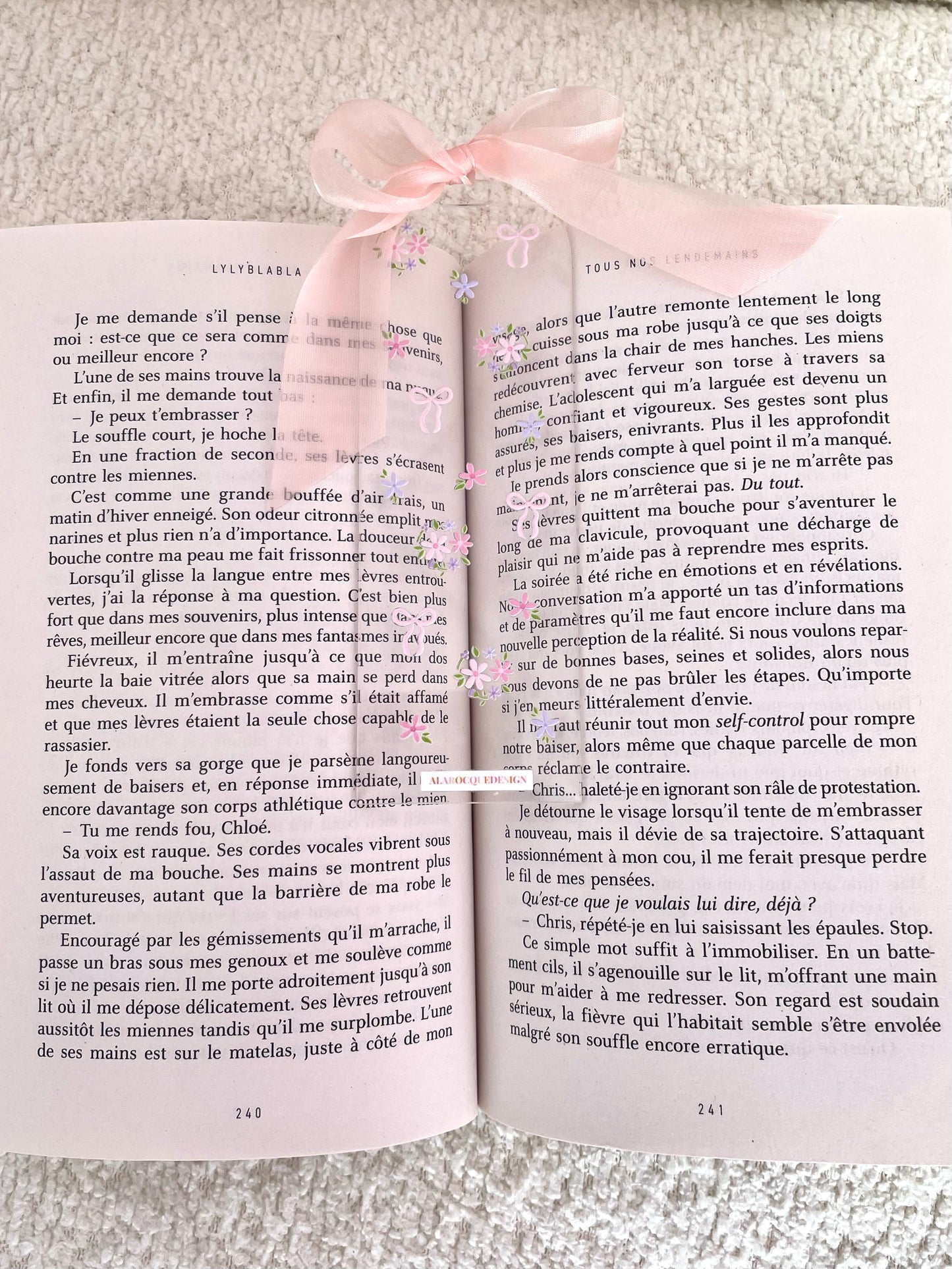 Signet en acrylique avec boucle | Doux printemps