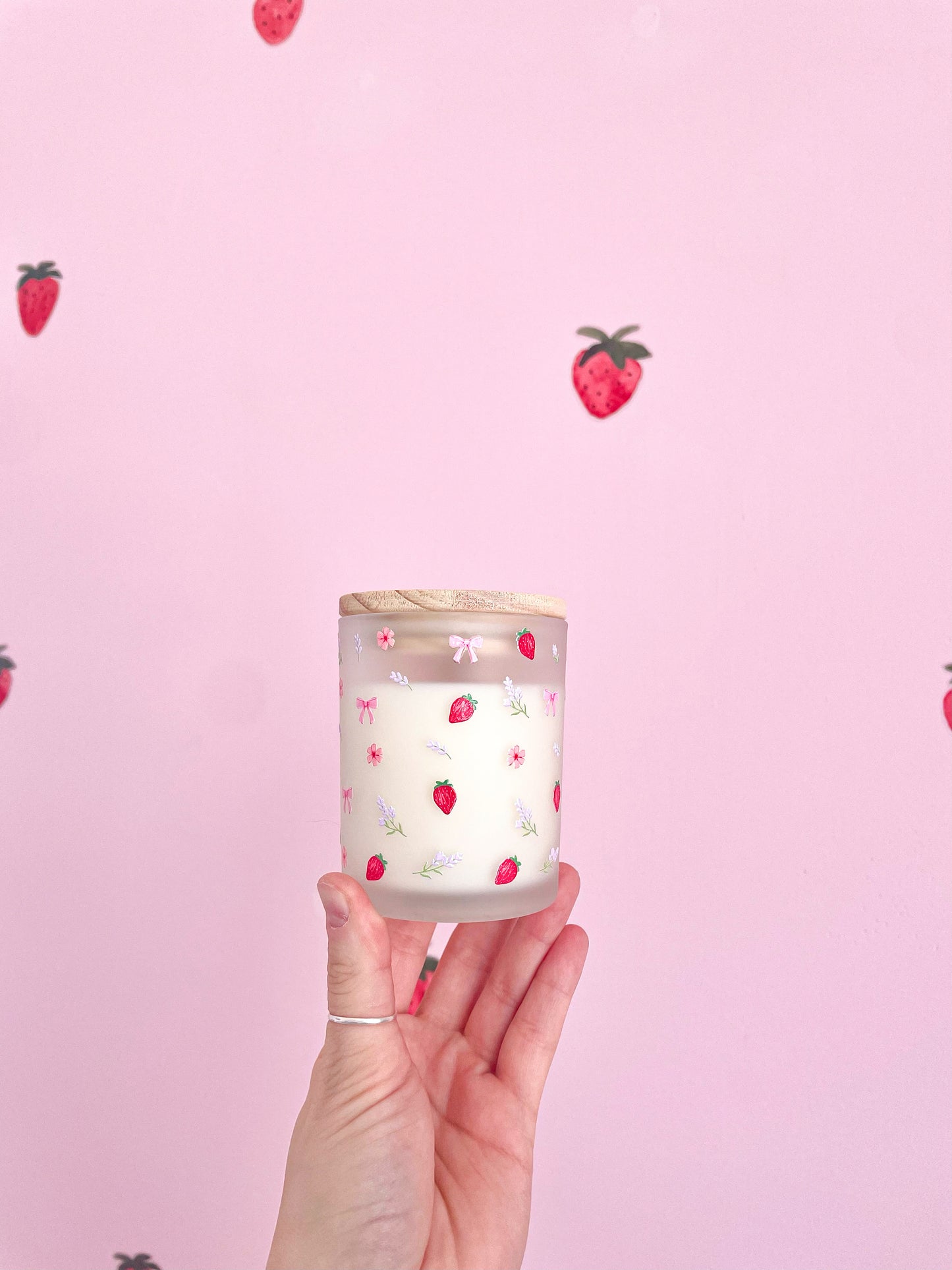 Bougie de soya | 8 oz | 50 heures | Fraise et lavande