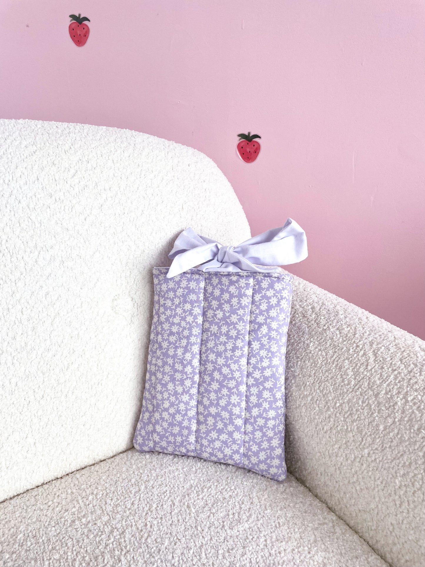 Pochette à livre ou liseuse | Marguerite mauve