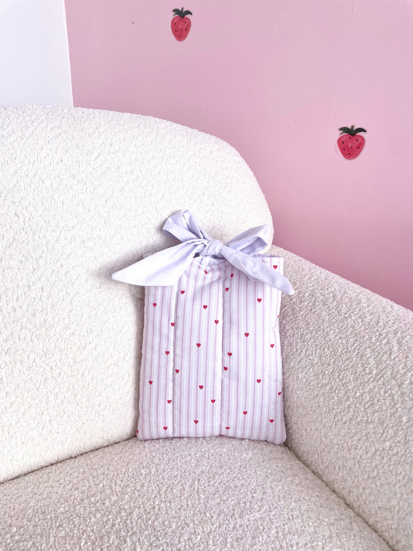 Pochette à livre ou liseuse | Lignes et coeurs