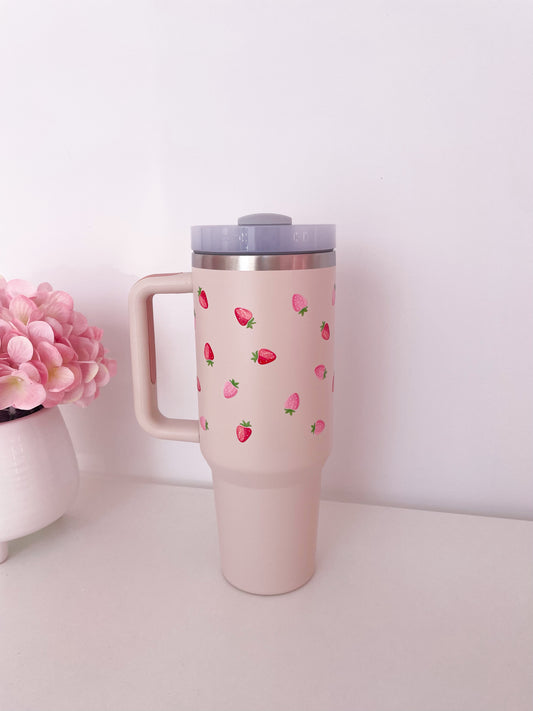 Bouteille à poignée 40 oz | Beige | Fraises rouges et roses