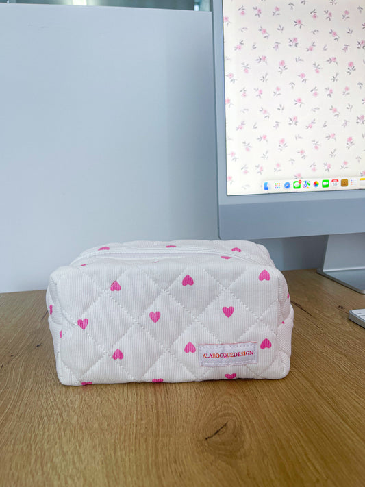 Trousse | Corduroy et coeurs roses