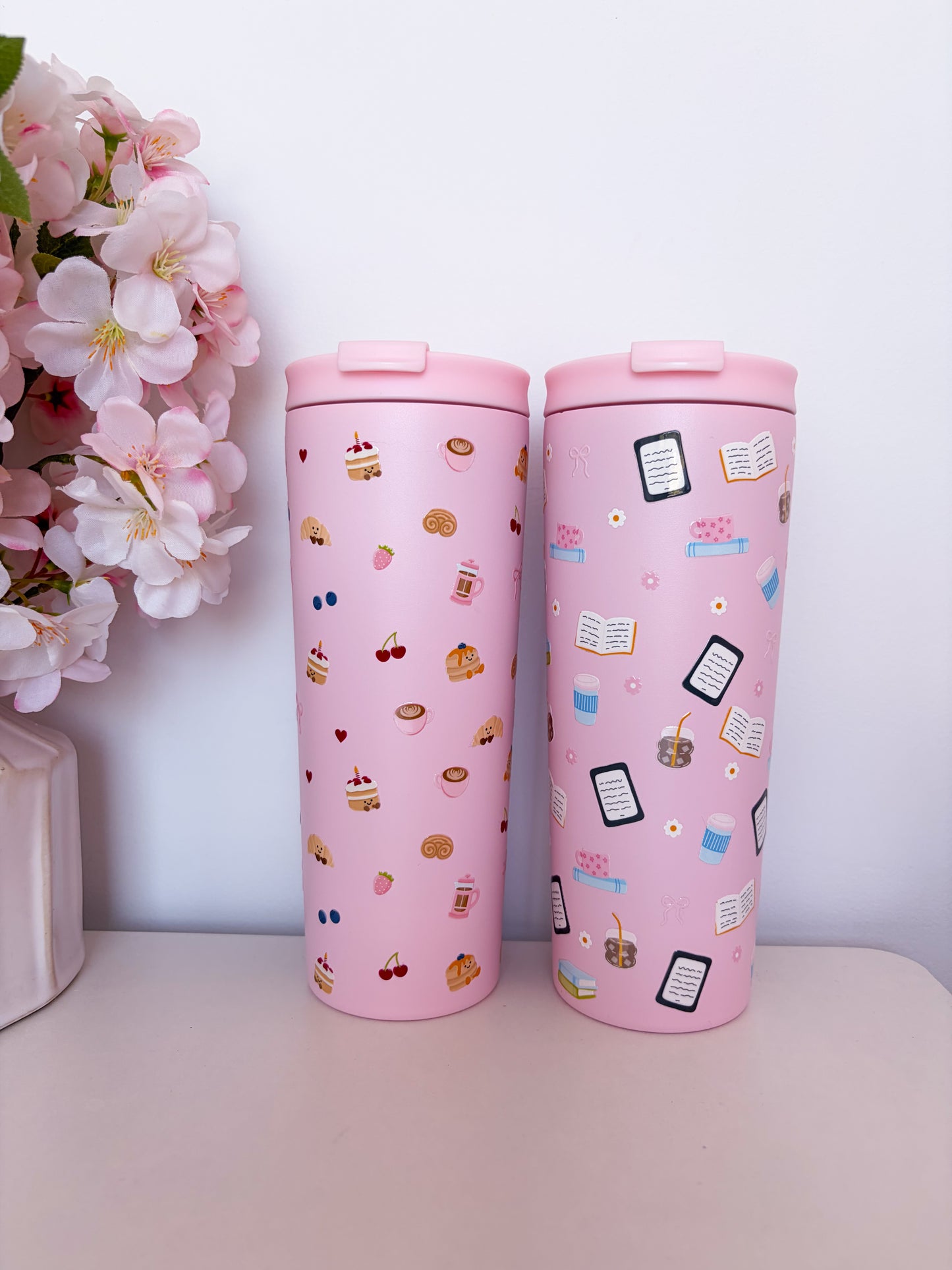Bouteille isotherme 24 oz | Rose | Livres, cafés et liseuses