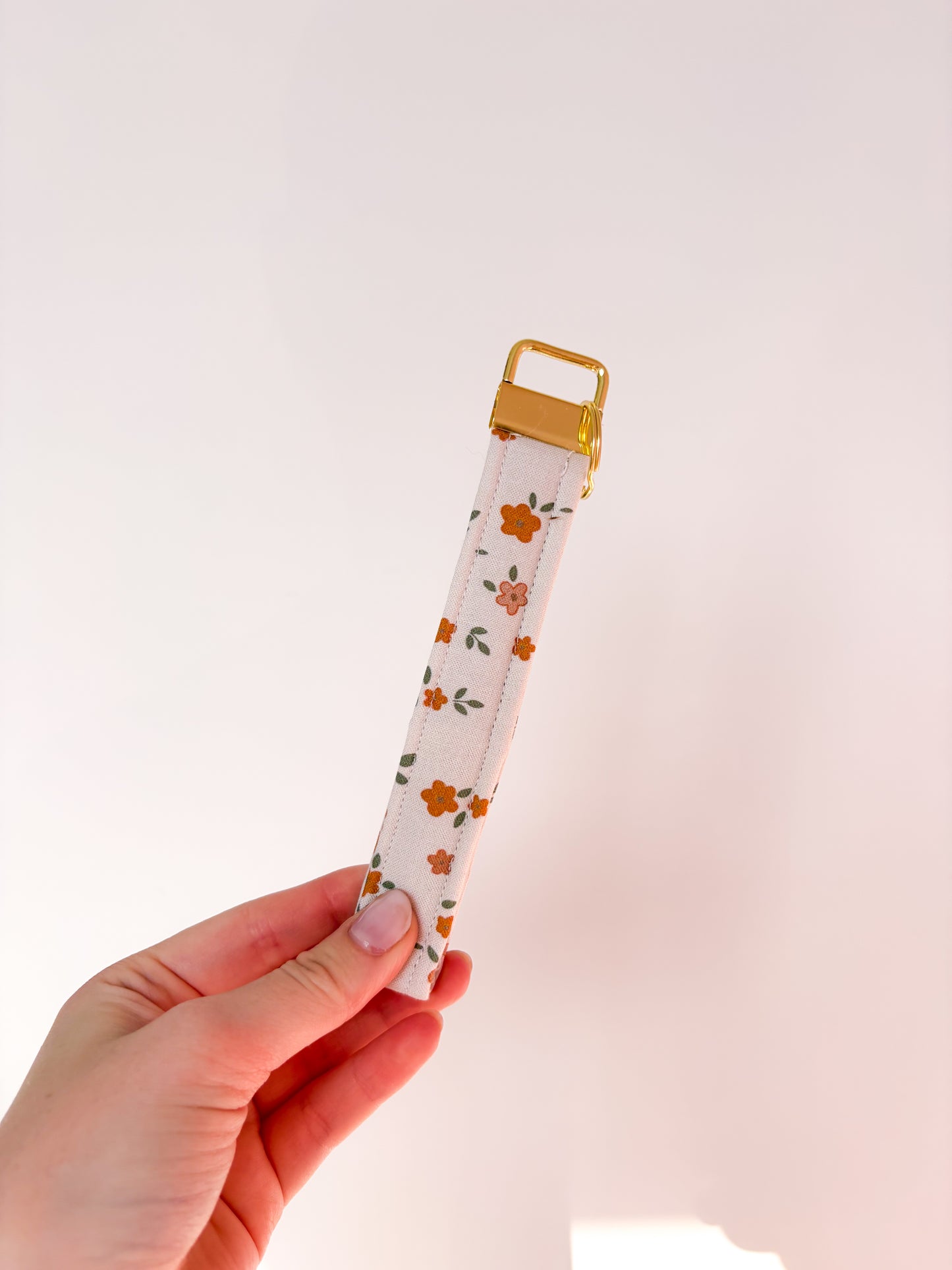 Porte-clés | Bracelet | Petites fleurs neutres