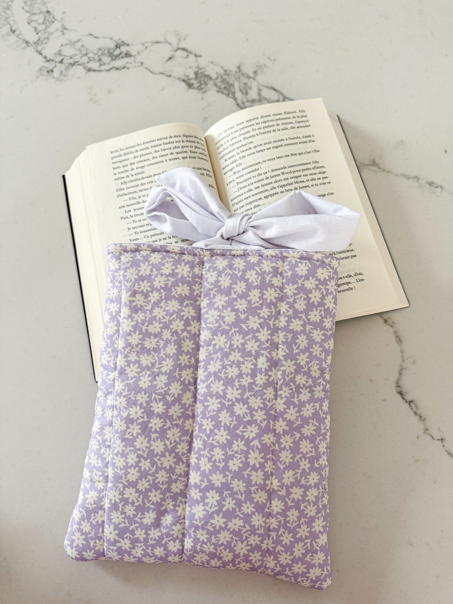 Pochette à livre ou liseuse | Marguerite mauve
